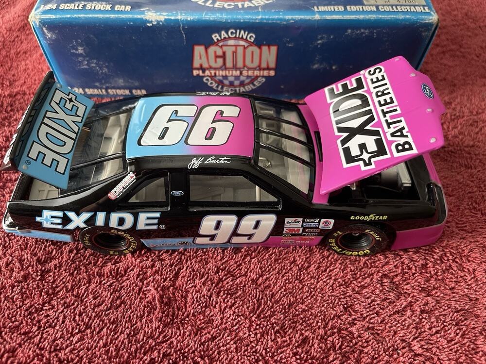 Vintage Jeff Burton Exide Batteries #99 1996 Ford T-Bird 1:24 NASCAR